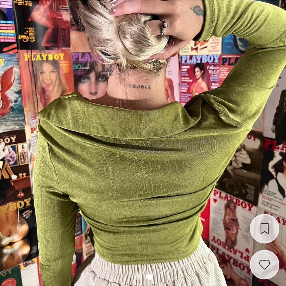 Green retro top